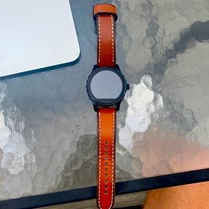 Fossil SmartWatch. Brown Leather Band